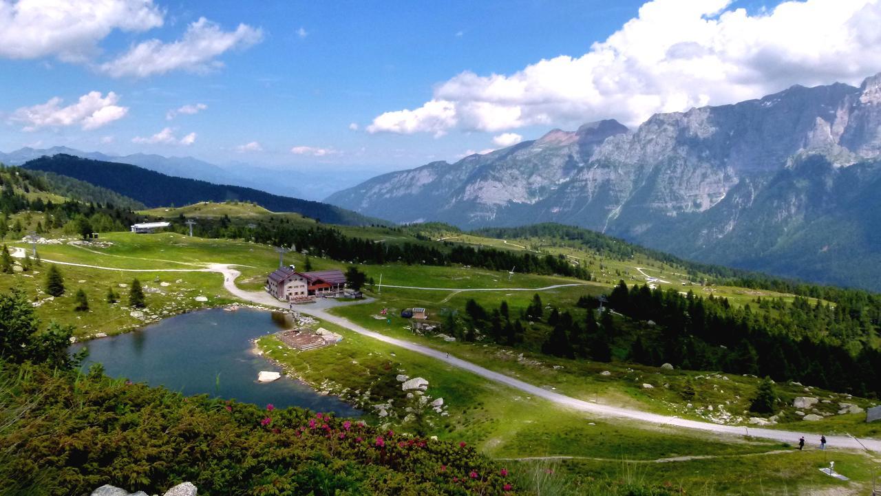 Rifugio Viviani Pradalago Hotel Madonna di Campiglio Exterior photo